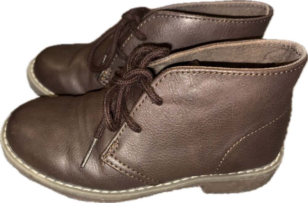 The Children's Place Boys Brown Faux Leather Chukka Boots Size 12